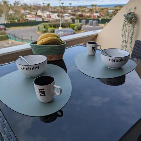 Avec Terrasse Heliopolis Agde