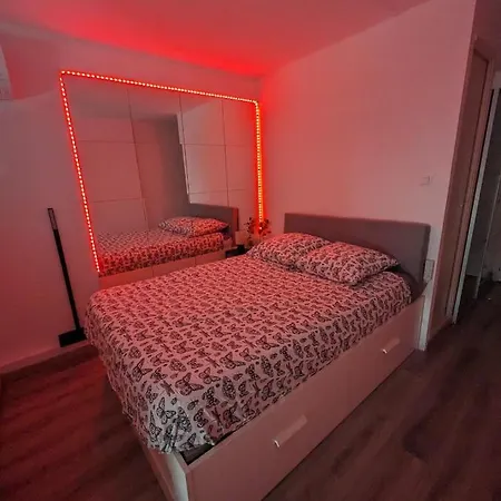 Avec Terrasse Heliopolis Apartman Agde