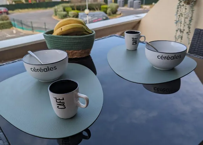 Avec Terrasse Heliopolis 아그